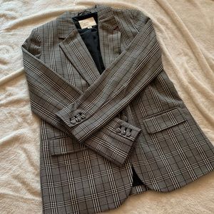 NWT TARGET OVERSIZED PLAID BLAZER SZ 6